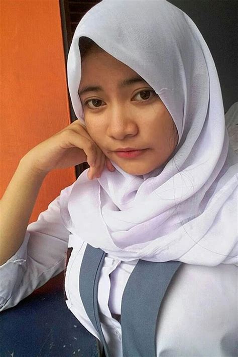 bokeb sma|Ngentot Rebecca Siswi SMA Bandung viral Pakai Baju Jilbab。